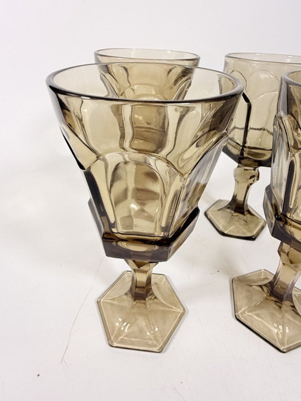 Water Goblets Stemmed Paneled Fostoria Virginia Smoky Brown Set 4 Mid Century Vi - Picture 8 of 14